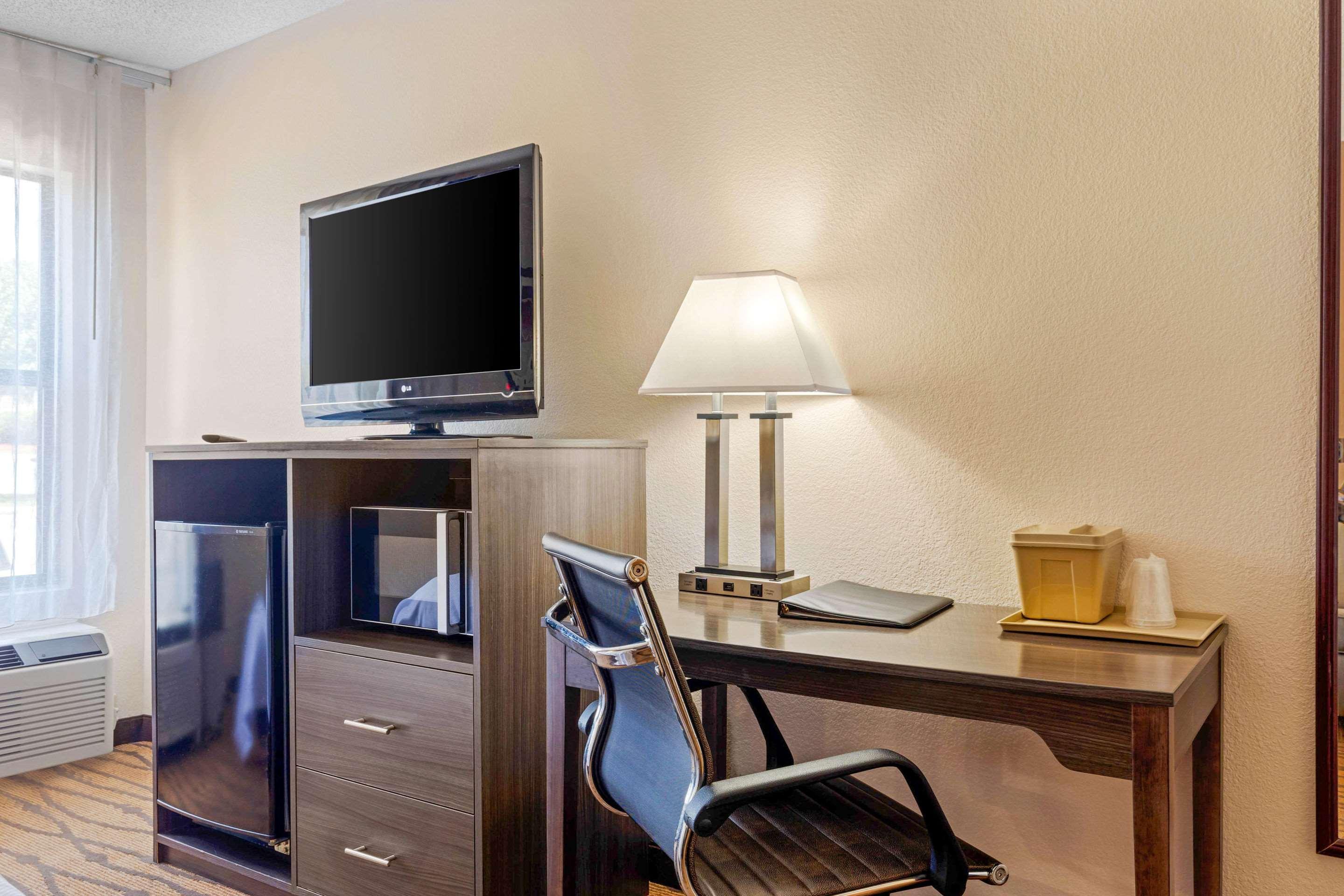 Quality Inn High Point - Archdale Экстерьер фото