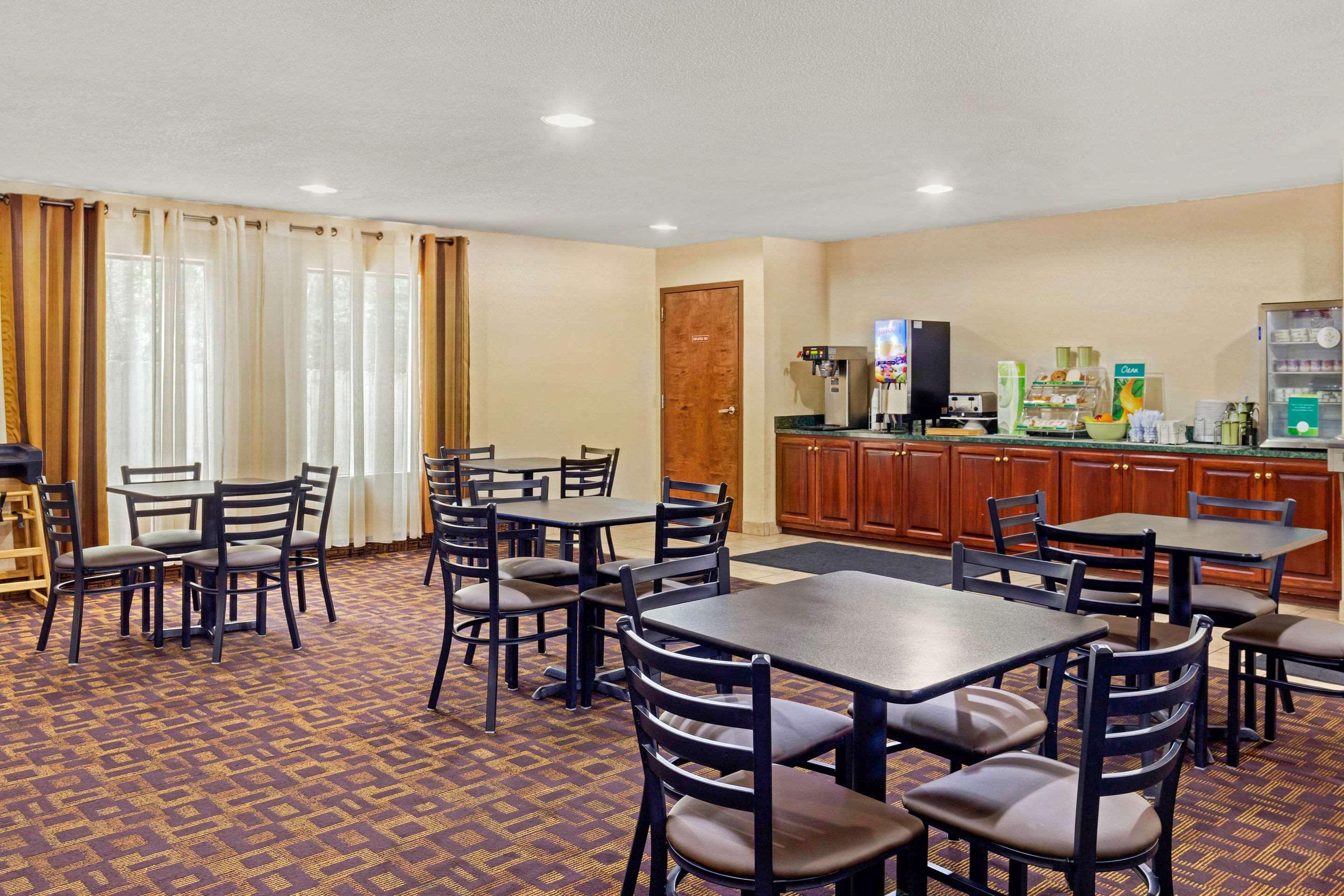 Quality Inn High Point - Archdale Экстерьер фото