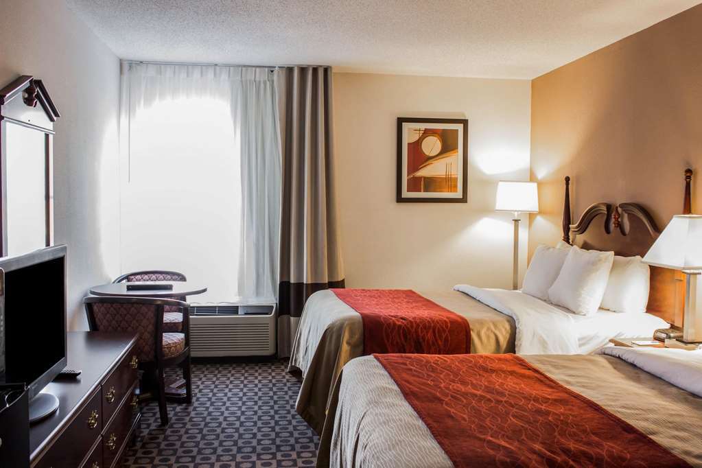 Quality Inn High Point - Archdale Номер фото