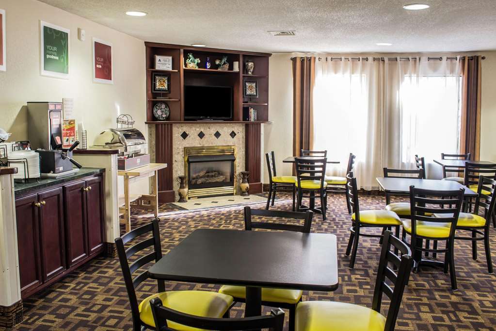 Quality Inn High Point - Archdale Ресторан фото